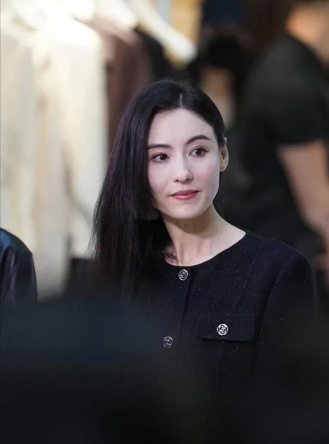 牛!成龙没做过的事,赵本山先做了《厉害了!《喜鹊刀闸传奇》评分高达8.1!