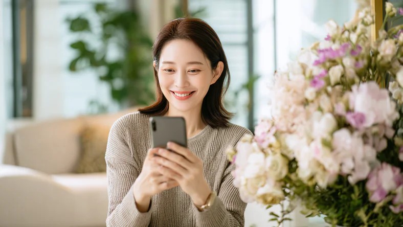 《东极岛》10个幕后故事：朱一龙吴磊不用替身，郭帆“预定”影棚