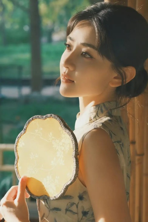 神秘的顾客，模糊的程序，南京博物院到底“丢”了什么？